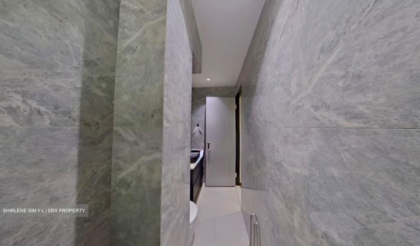 Blk 556 Jurong West Street 42 (Jurong West), HDB Executive #560572231
